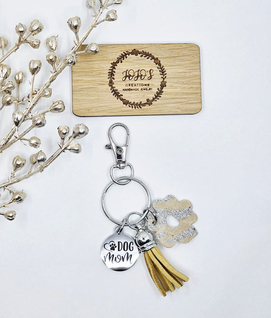 "Dog Mom" Keychain