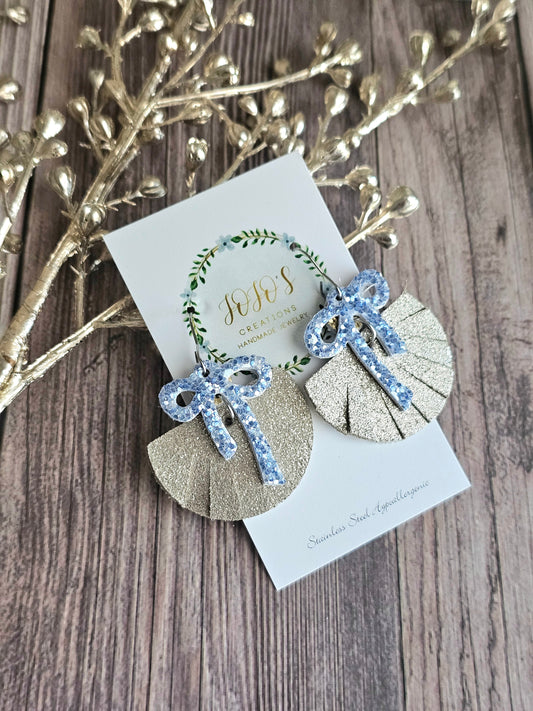 Shimmer Fringe Fan with Bows