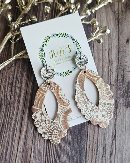 Neutral scalloped Earrings