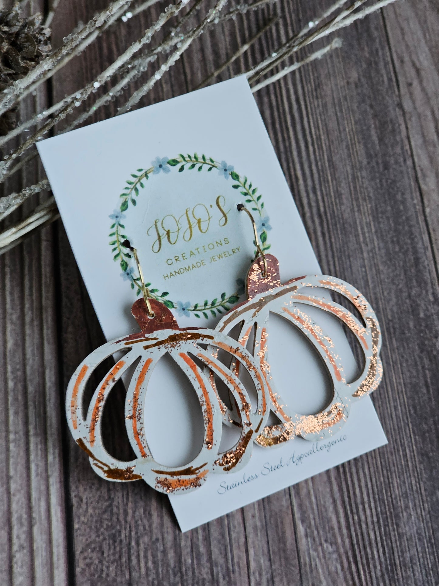 Outlined Painted cork Pumpkins