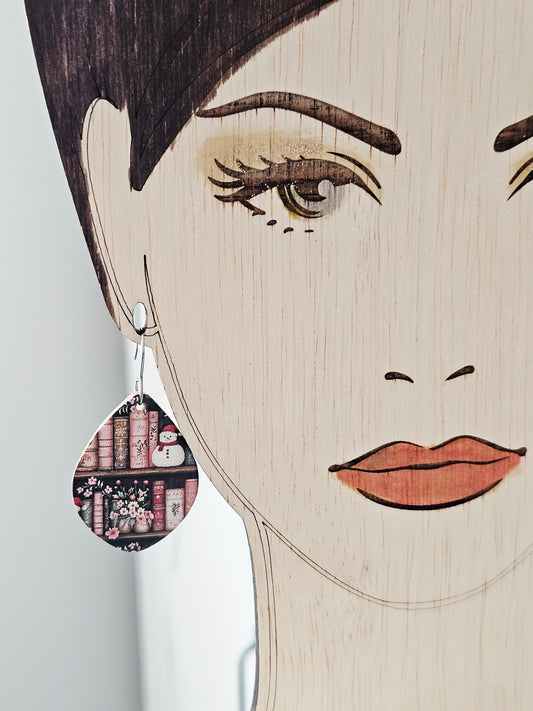 Leather Bookshelves with Snowmen